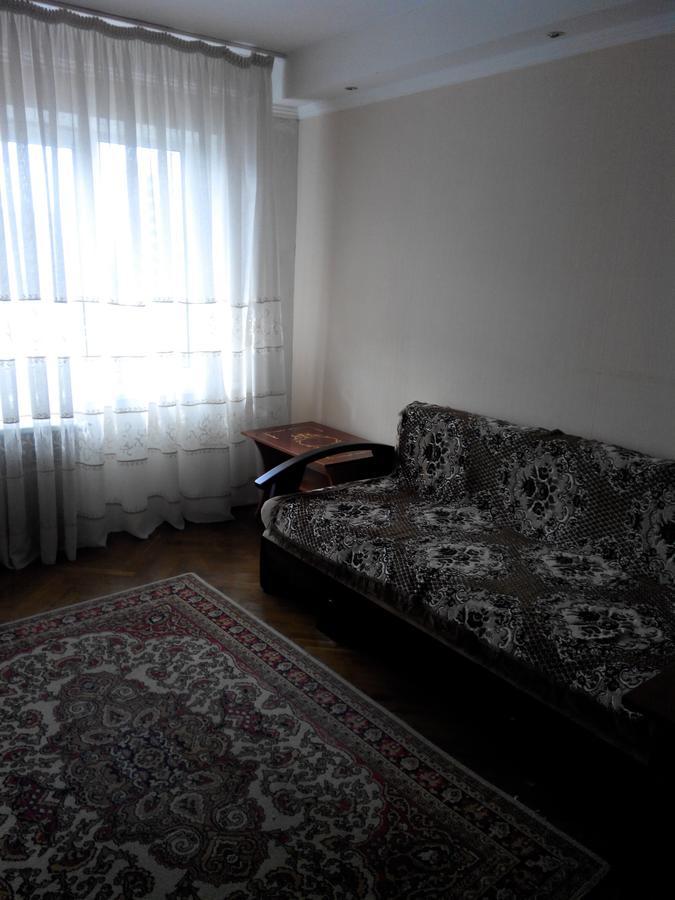 Comfortable Flat Near The Dnieper River In Киев Екстериор снимка